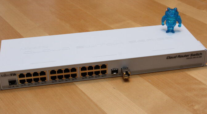 Découverte de routerOS avec le switch Mikrotik CRS326-24G-2S+RM